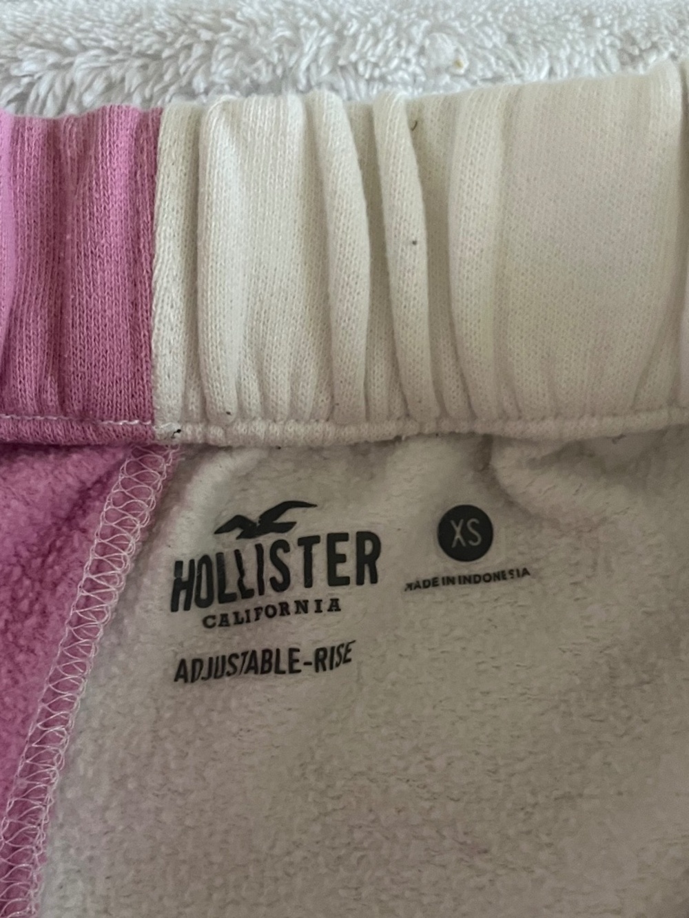 [SOLD on another platform] HOLLISTER PINK Jogger Sweat Pant Bundle of 3 - Picture 6 of 10